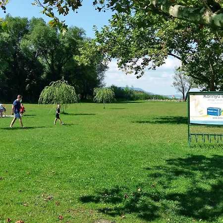 Thuja By Interhome Hébergement de vacances Balatonmáriafürdő