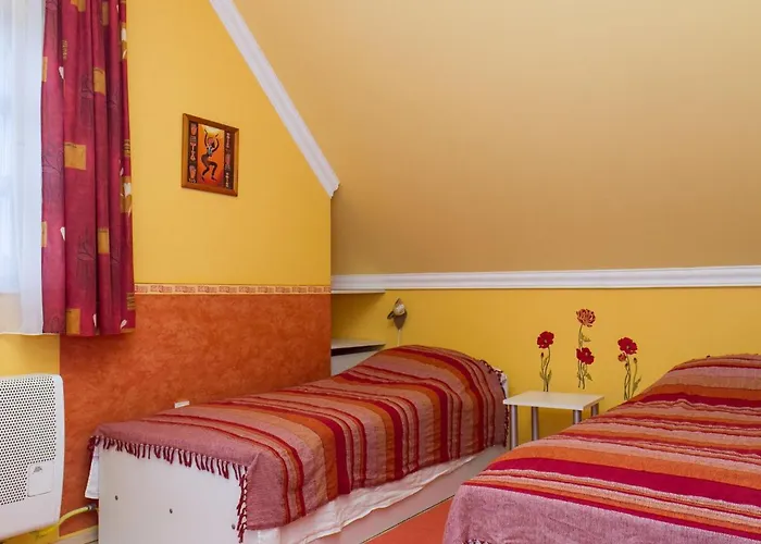 Thuja By Interhome Case de vacanță